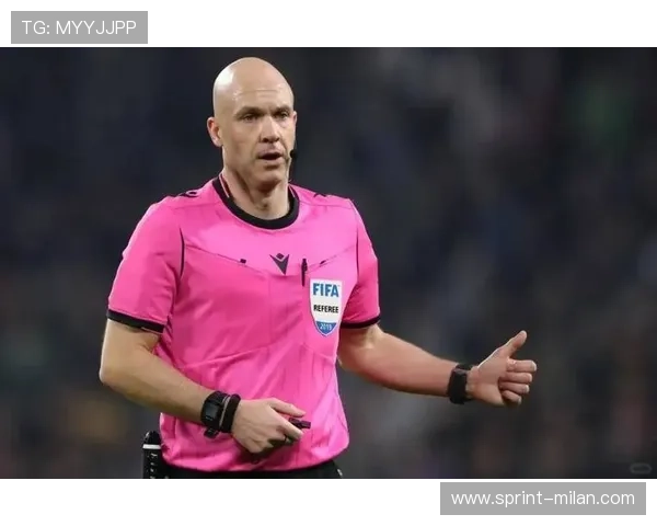 足球球星吸毒丑闻曝光对职业生涯的严重影响及反思